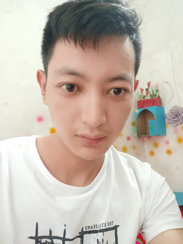 孙裕佳的第二张照片--徐州认干亲服务网