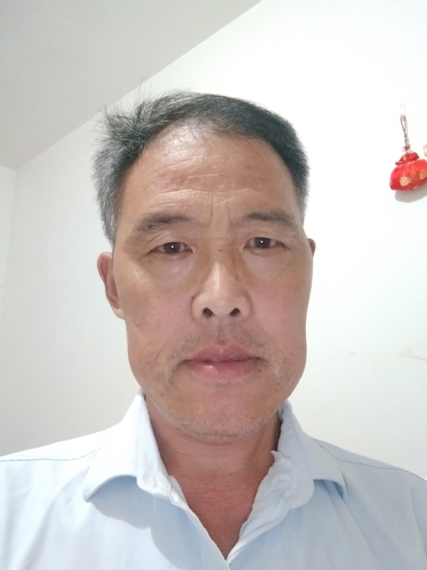 邹学辉的第三张照片--徐州认干亲服务网